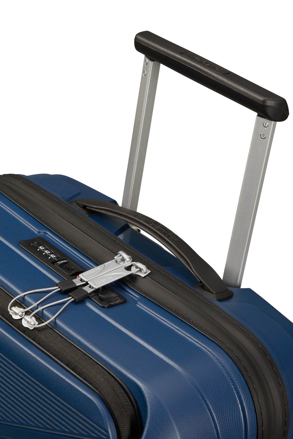 American Tourister Airconic Spinner Frontloader 15.6' 55cm
