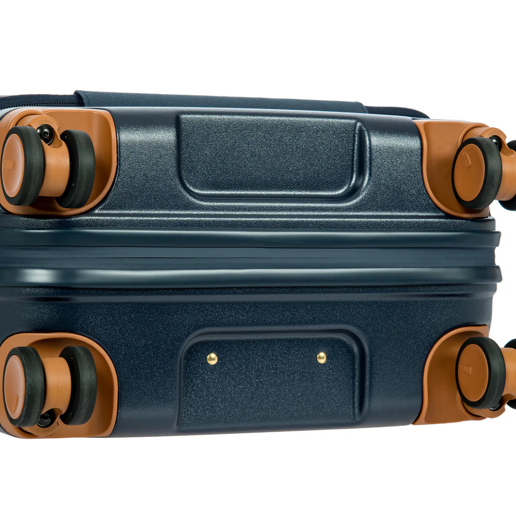 BRIC'S Business Cabin Trolley with Device Compartment and USB Plug-in Bellagio