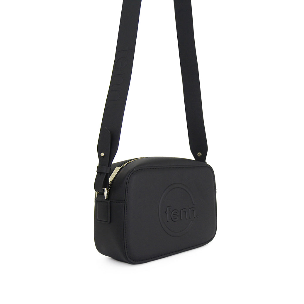 Fenn Crossbody Gold Zip
