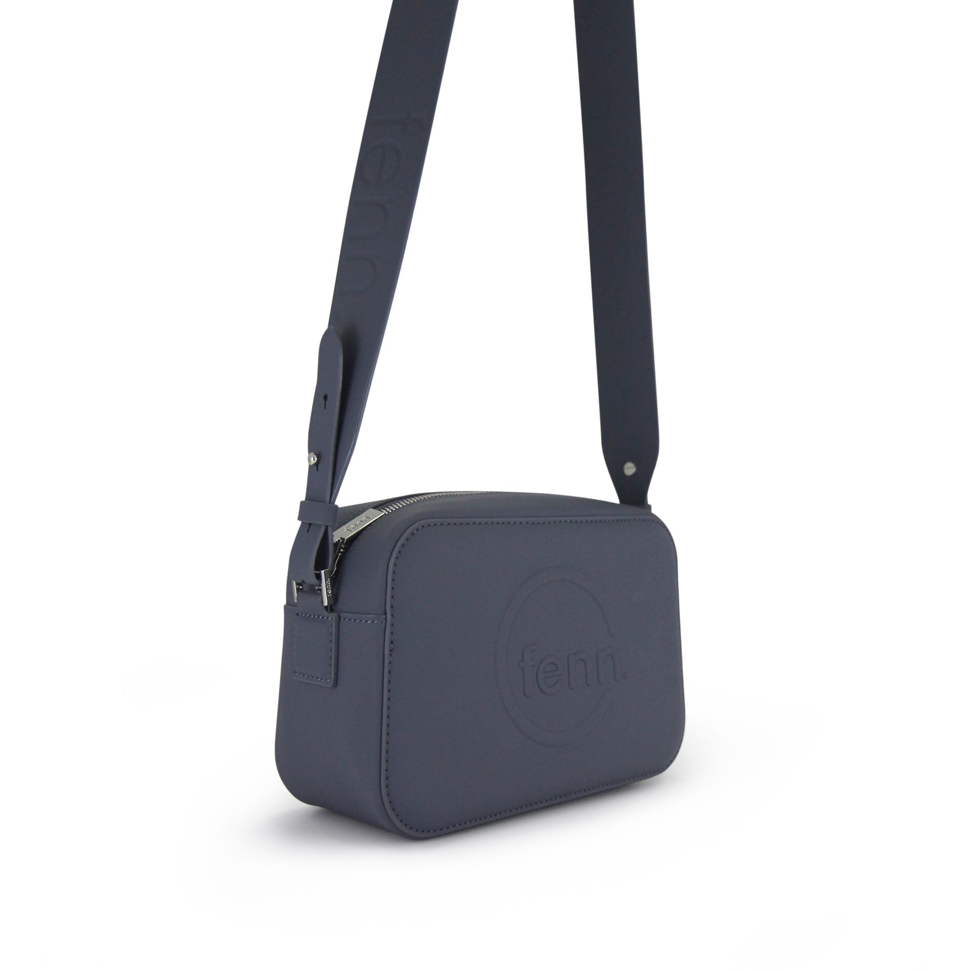 Fenn Crossbody Silver Zip