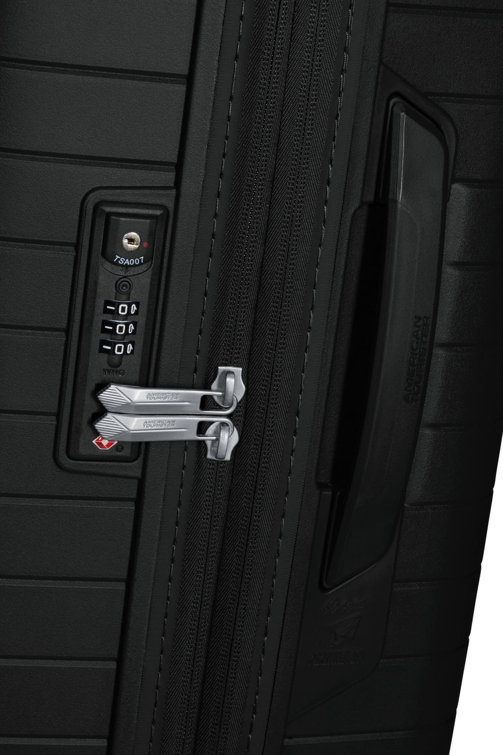 American Tourister FastForward Spinner Expandable 68cm
