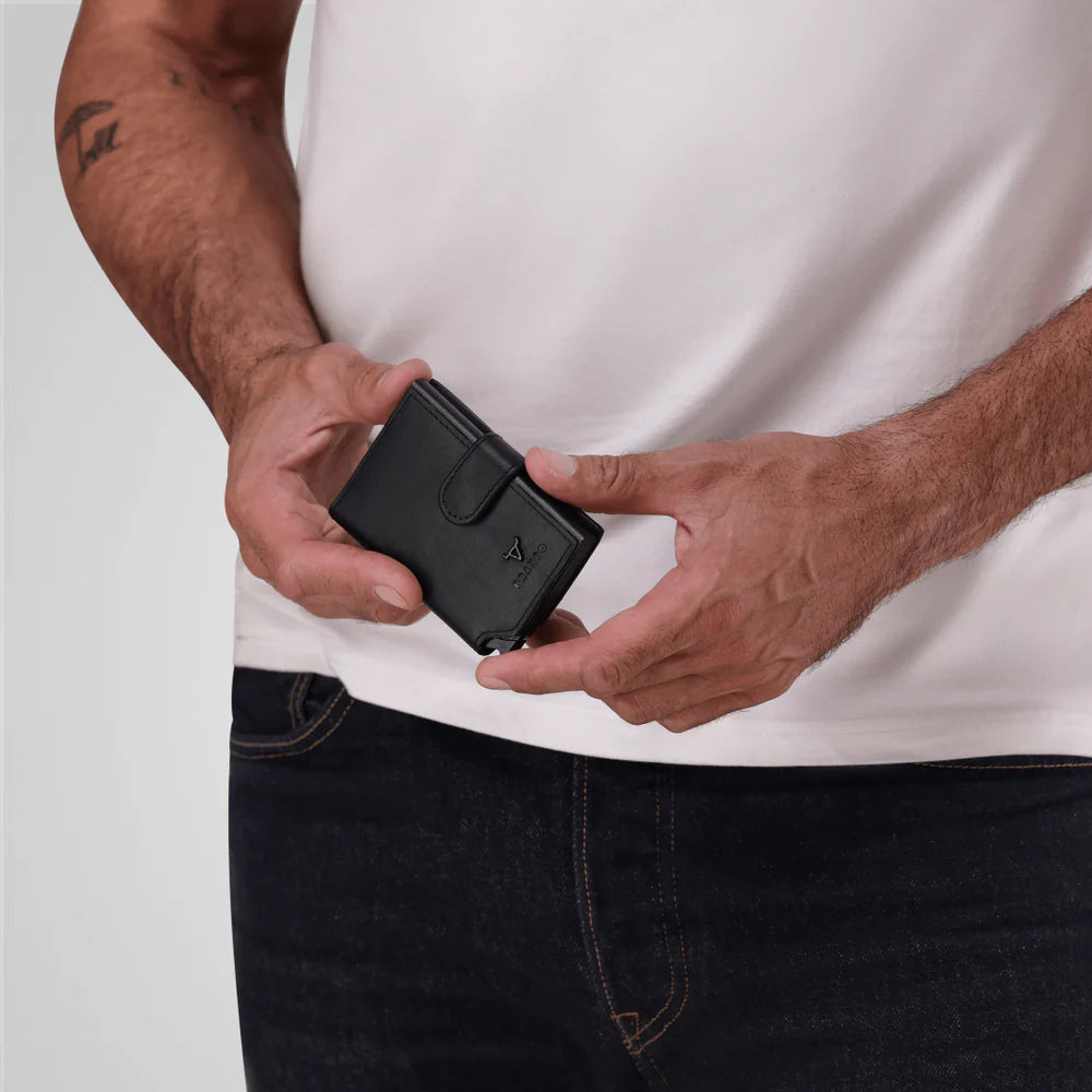 Brando James Detailed Metal Card Holder