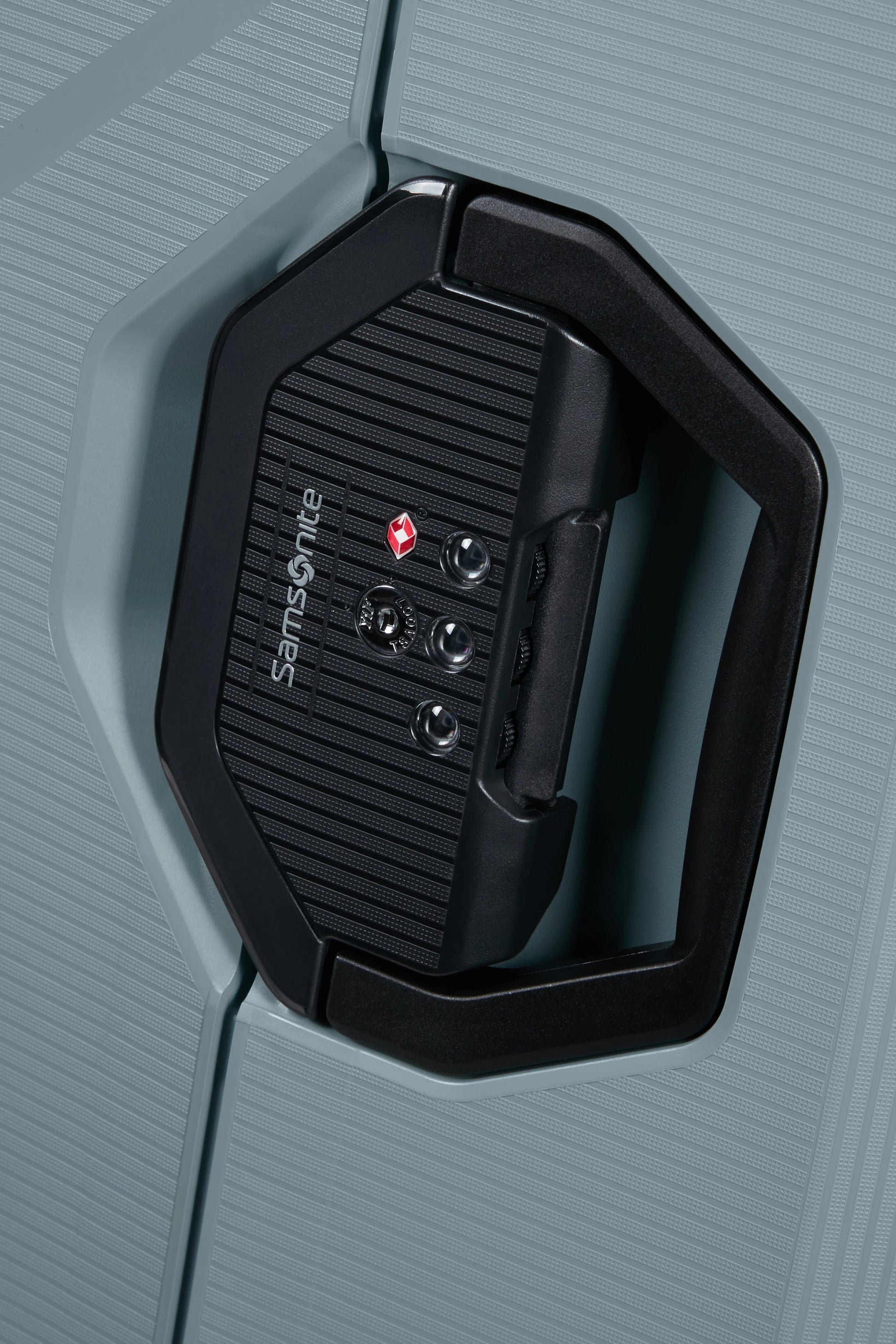 Samsonite Magnum Eco Spinner 75cm