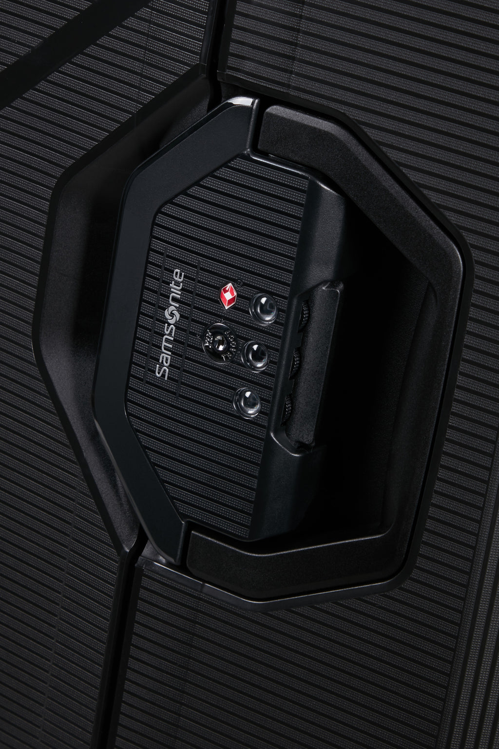 Samsonite Magnum Eco Spinner 81cm