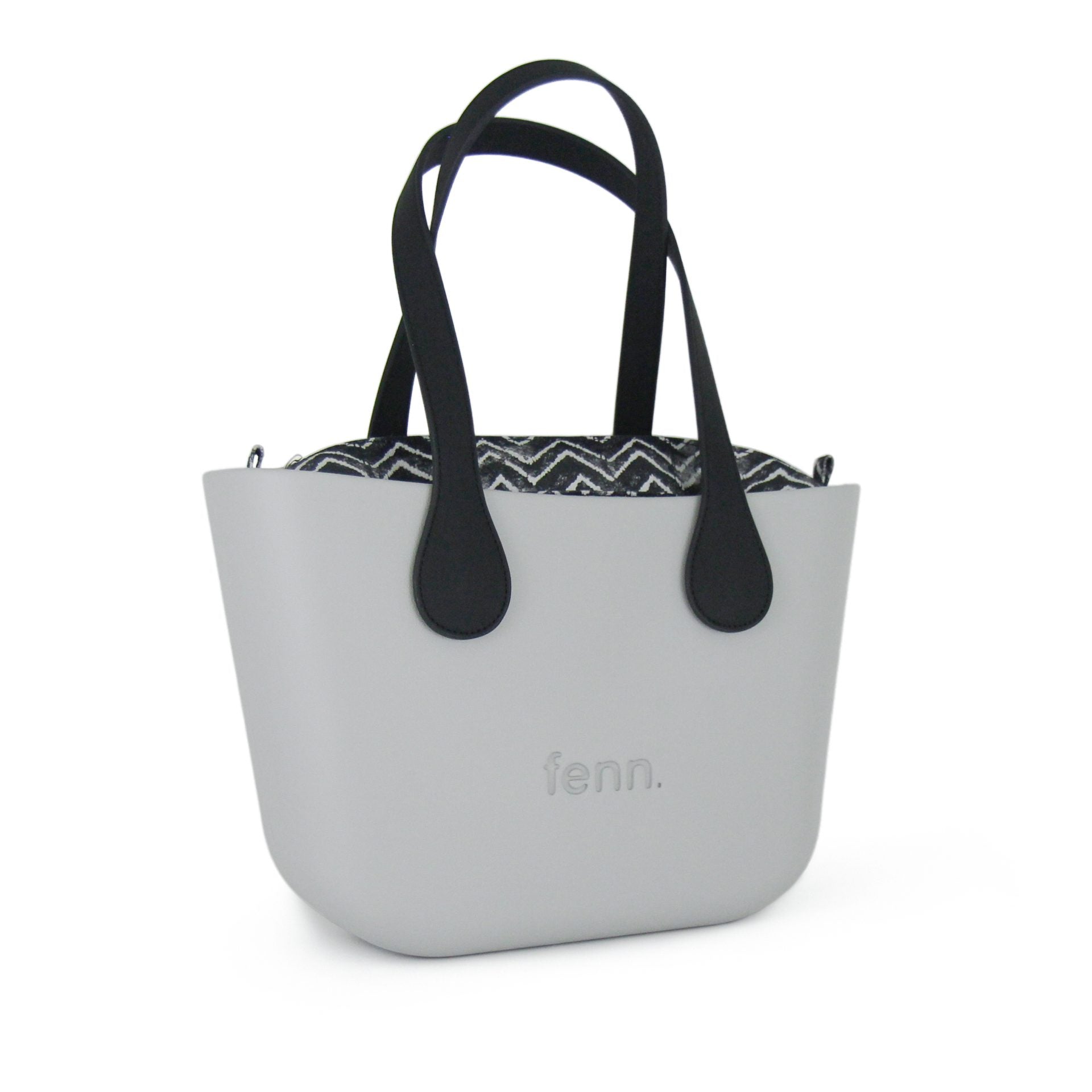Fenn Petite Black with Flat Handle