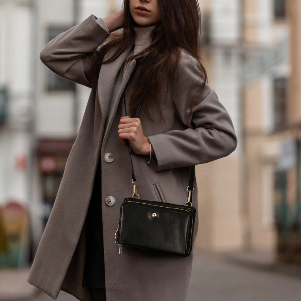 Jekyll & Hide Purse with Strap