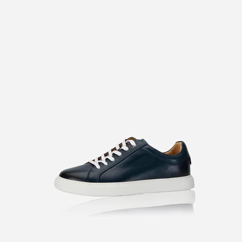 Jekyll & Hide Seattle Sneaker