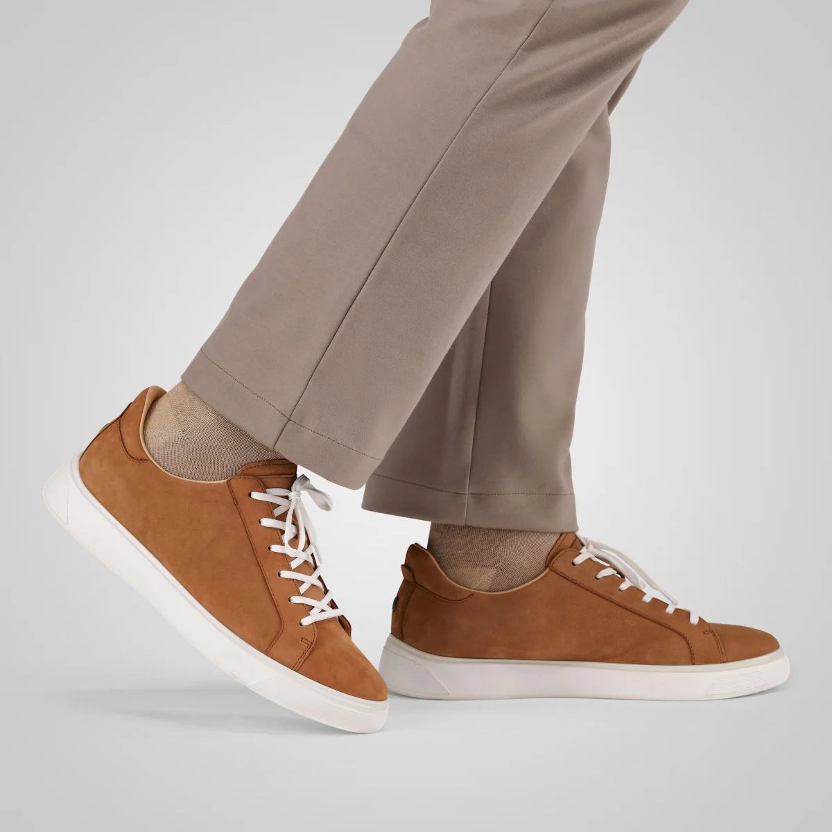Jekyll & Hide Seattle Sneaker
