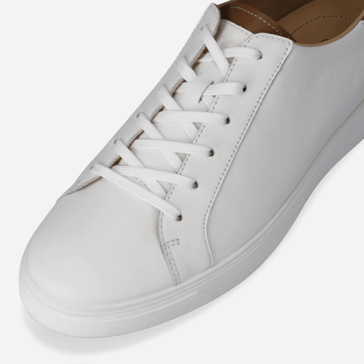 Jekyll & Hide Seattle Sneaker