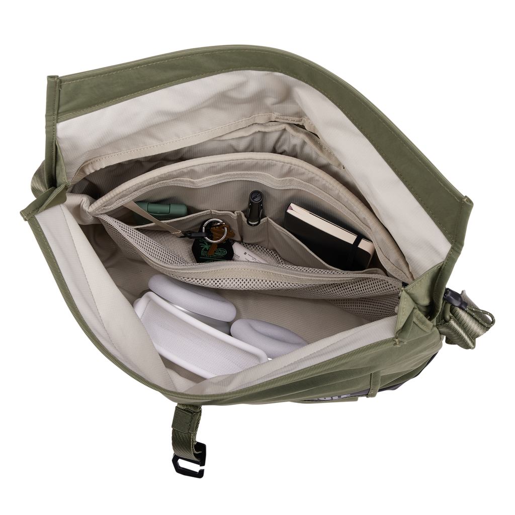 Thule Paramount Messenger Bag 14L