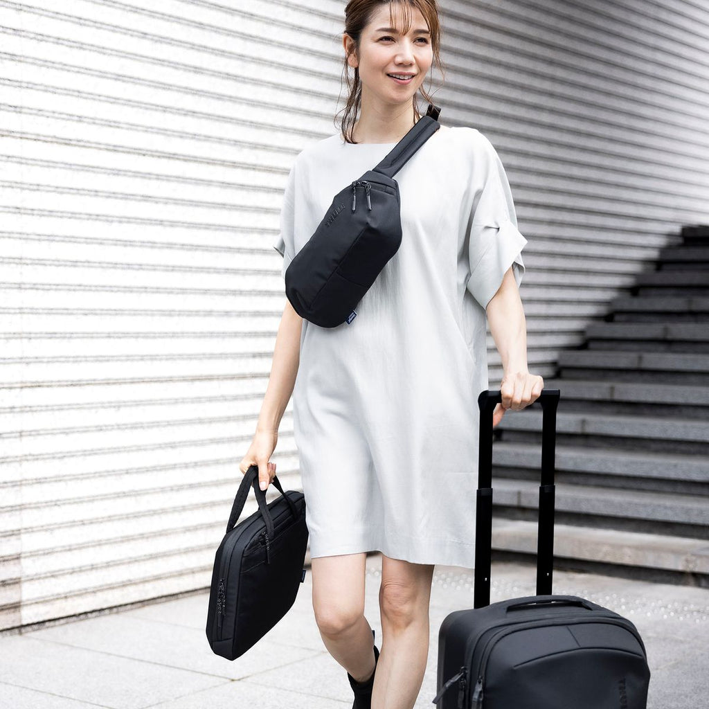 Thule Subterra 2  16'' Laptop and Tablet Attaché
