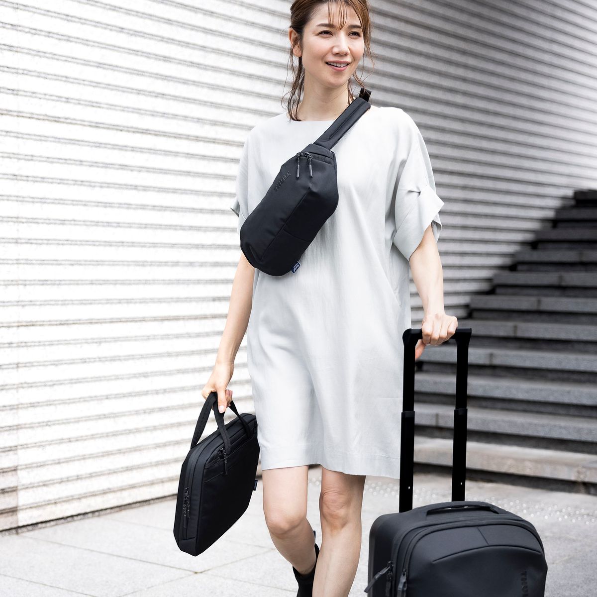 Thule Subterra 2  16'' Laptop and Tablet Attaché
