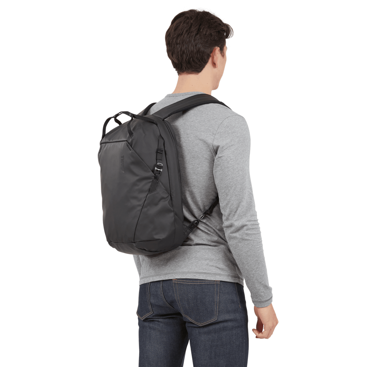 Thule Tact  backpack 16L