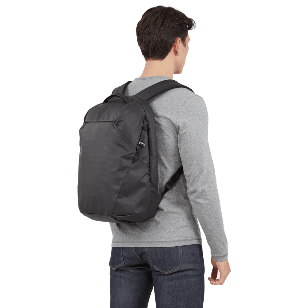 Thule Tact  backpack 21L