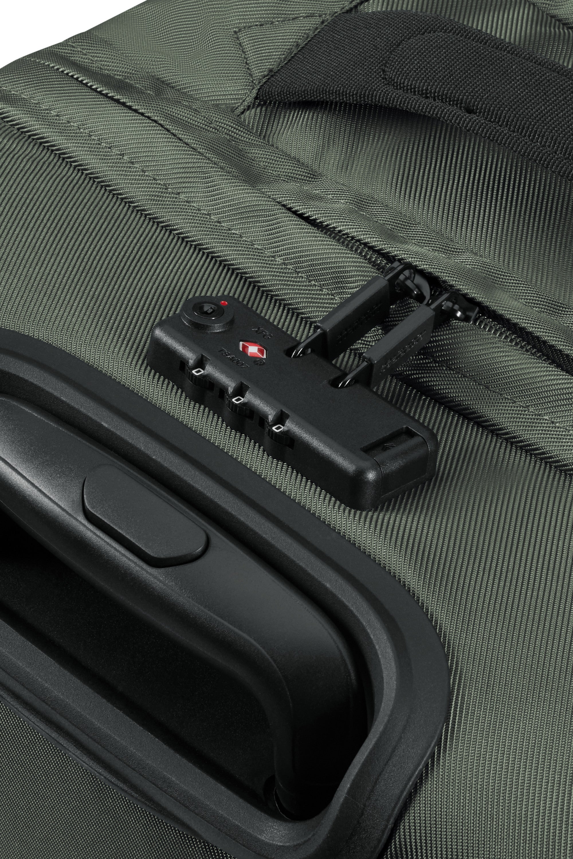 American Tourister Urban Track Duffle with Wheels 68cm