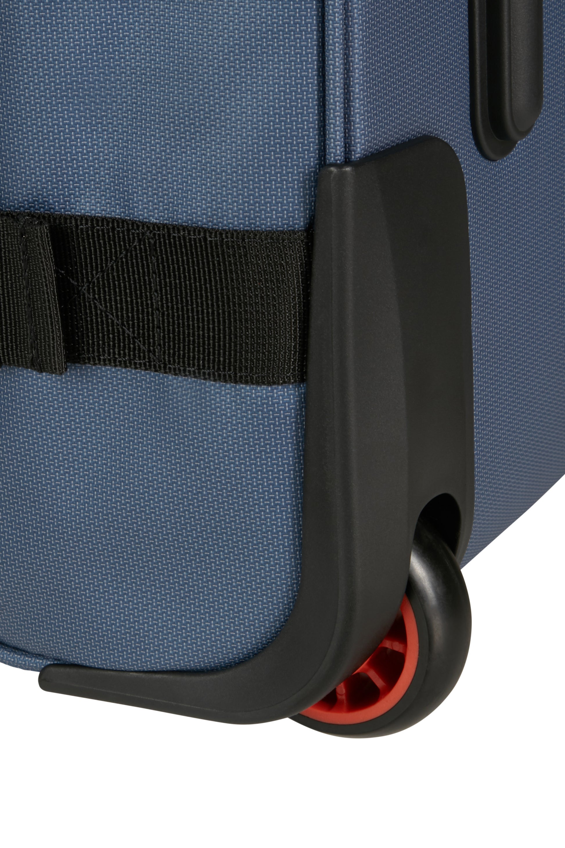 American Tourister Urban Track Duffle with Wheels Coated 68cm