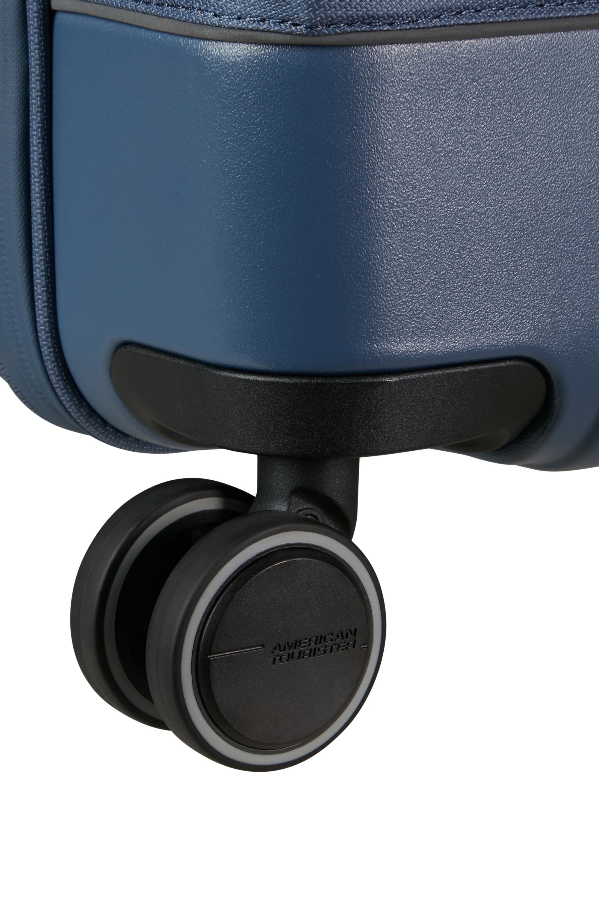 American Tourister Urban Track Spinner Coated 55cm
