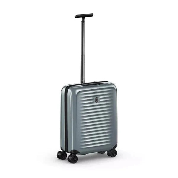 Victorinox Airox - Global Hardside Carry On