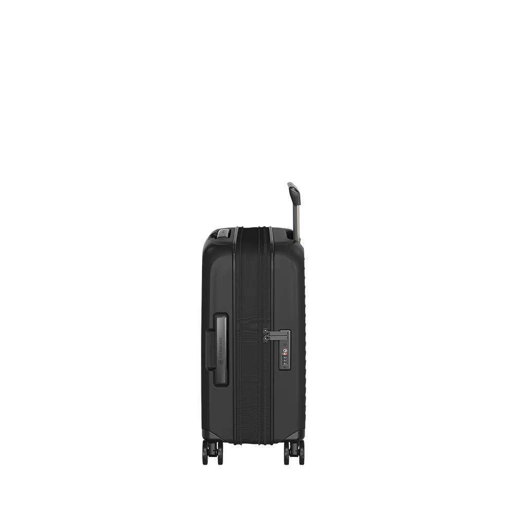 Victorinox Airox Advanced Global Carry On