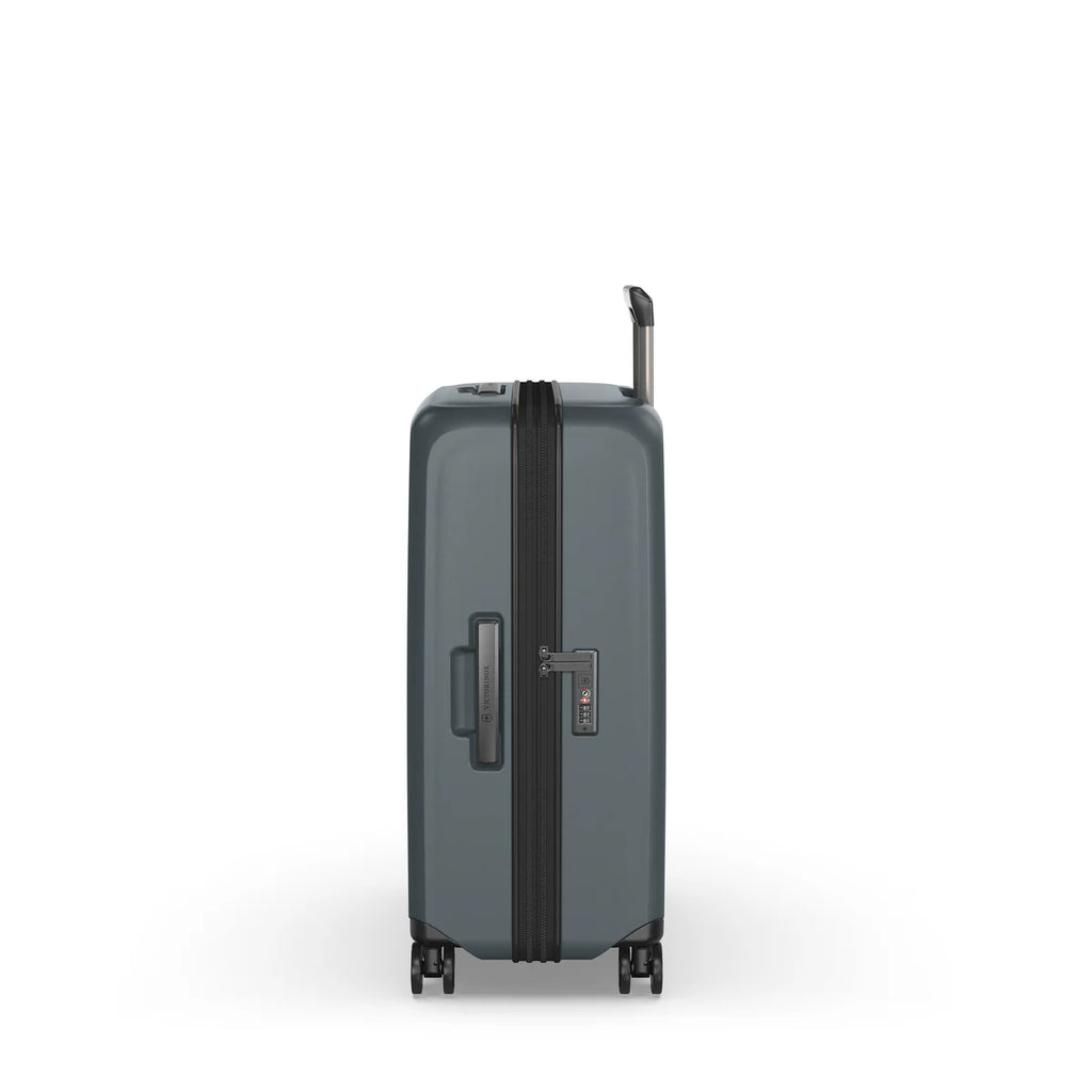 Victorinox Airox Advanced Medium Spinner