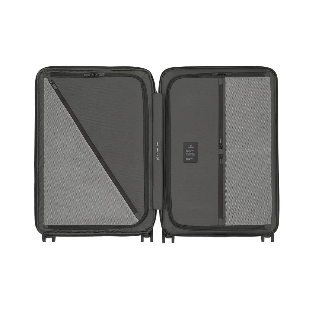 Victorinox Airox Advanced Medium Spinner