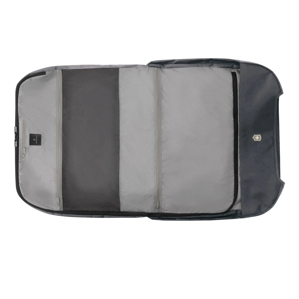 Victorinox Werks Traveler 6.0 Garment Sleeve