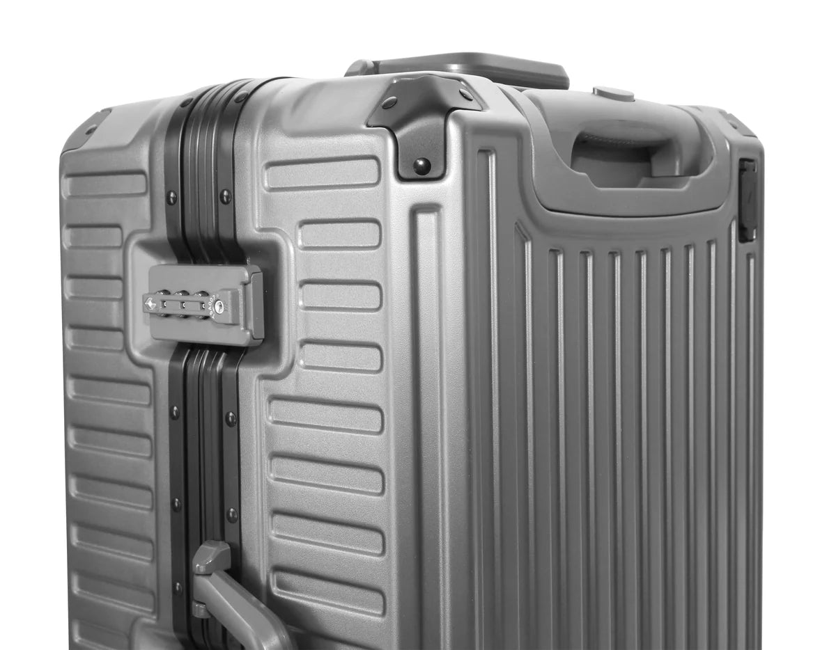 Evolution Vault Aluminium Trolley Case Medium